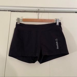✨5 FOR 35$✨Reebok black shorts
